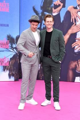 Philipp Danne and Johannes Heinrichs at the German premiere of DIE NACKTE KANONE in Berlin on 24 07 2025