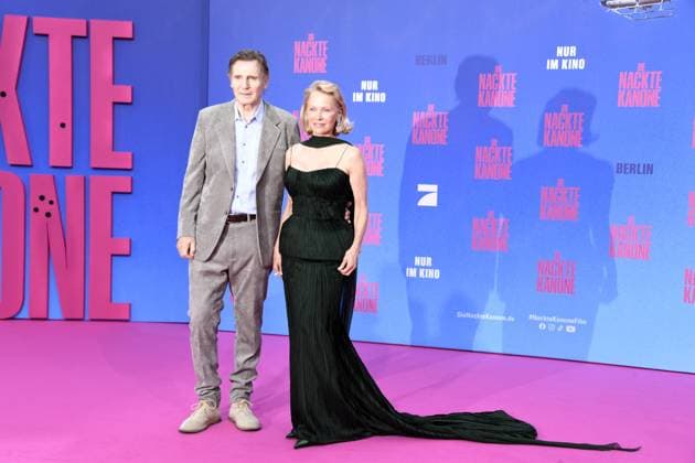 Liam Neeson and Pamela Anderson at the German premiere of DIE NACKTE KANONE in Berlin on 24 07 2025