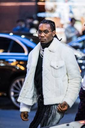 Le rappeur Offset (Kiari Kendrell Cephus) arrive aux Galeries Lafayette à Paris, France, le 13 janvier 2019. Rapper Offset (Kiari Kendrell Cephus) arrives at Galeries Lafayette in Paris, France on January 13, 2019. Paris France *** Rapper Offset Kiari Kendrell Cephus arrives at Galeries Lafayette in Paris, France on January 13, 2019 Rapper Offset Kiari Kendrell Cephus arrives at Galeries Lafayette in Paris, France on January 13, 2019 Paris France  Copyright: xAgencex xBestimagexAgencex xBestimagex