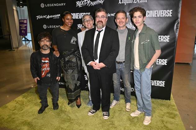 Peter Dinklage, Taylour Paige, Lloyd Kaufman, Macon Blair, Elijah Wood and Jacob Tremblay at the premiere of the movie The Toxic Avenger at San Diego Comic Con International 2025 at the Digital Gym Cinema San Diego, 24 07 2025 Foto:xD.xStarbuckx xFuturexImagex toxic_5732