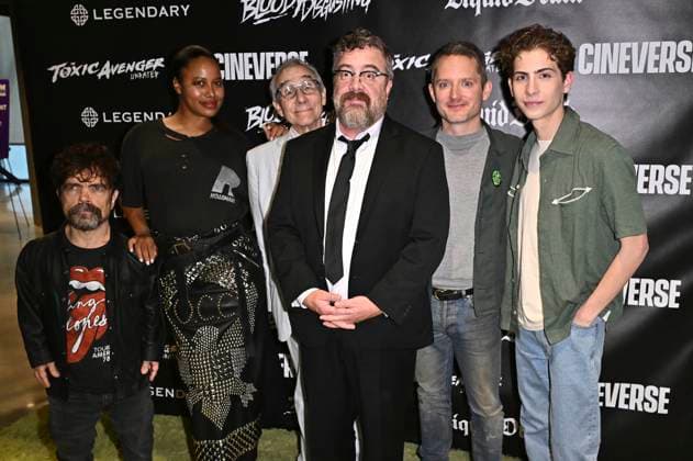Peter Dinklage, Taylour Paige, Lloyd Kaufman, Macon Blair, Elijah Wood and Jacob Tremblay at the premiere of the movie The Toxic Avenger at San Diego Comic Con International 2025 at the Digital Gym Cinema San Diego, 24 07 2025 Foto:xD.xStarbuckx xFuturexImagex toxic_5733