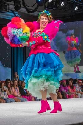Model at the 11th annual Her Universe Fashion Show at San Diego Comic Con International 2025 at the Manchester Grand Hyatt San Diego, 24 07 2025 Foto:xC.xVanxWagonerx xFuturexImagex universe_5735