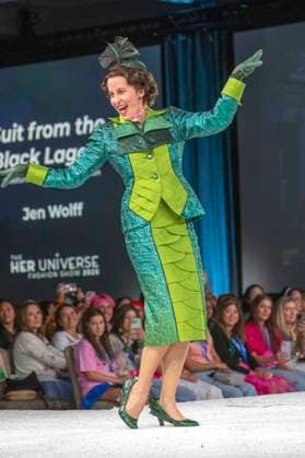 Model at the 11th annual Her Universe Fashion Show at San Diego Comic Con International 2025 at the Manchester Grand Hyatt San Diego, 24 07 2025 Foto:xC.xVanxWagonerx xFuturexImagex universe_5780