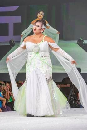 Model at the 11th annual Her Universe Fashion Show at San Diego Comic Con International 2025 at the Manchester Grand Hyatt San Diego, 24 07 2025 Foto:xC.xVanxWagonerx xFuturexImagex universe_5783