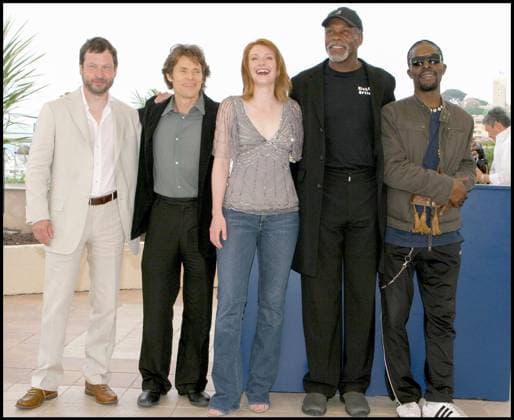 LARS VON TRIER, WILLIAM DAFOE, BRYCE DALLAS HOWARD, DANNY GLOVER & ISAACH DE BANKOLE .Photocall du film Manderlay . 58 eme Festival de Cannes &x2014; 58 th Cannes Festival Cannes France *** LARS VON TRIER, WILLIAM DAFOE, BRYCE DALLAS HOWARD, DANNY GLOVER ISAACH DE BANKOLE Photocall of the film Manderlay 58 eme Festival de Cannes x2014 58 th Cannes Festival Cannes France  Copyright: xGuillaumexGaffiot BestimagexGuillaumexGaffiot Bestimagex