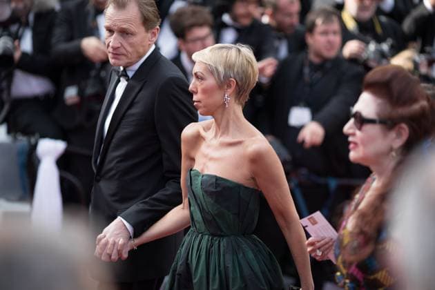 Mathilde Favier et Nicolas Altmayer - Montée des marches du film Once upon a time... in Hollywood lors du 72ème Festival International du Film de Cannes. Le 21 mai 2019 Tiziano Da Silva Bestimage Red carpet for the movie Once upon a time... in Hollywood during the 72nd Cannes International Film festival. On may 21st 2019 Cannes France *** Mathilde Favier et Nicolas Altmayer Montée des marches du film Once upon a time in Hollywood lors du 72ème Festival International du Film de Cannes On may 21st 2019 Cannes France Tiziano Da Silva Bestimage Red carpet for the movie Once upon a time in Hollywood during the 72nd Cannes International Film festival On may 21st 2019 Cannes France  Copyright: xTizianoxDaxSilvax xBestimagexTizianoxDaxSilvax xBestimagex