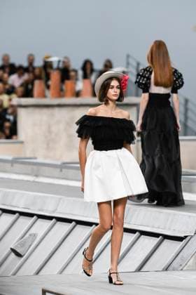 Kaia Gerber - Défilé de mode Chanel , collection PAP printemps-été 2020 au Grand Palais à Paris. Le 1er octobre 2019 Chanel fashion show PAP S S 2020 in Paris. On October 1st 2019 Paris France *** Kaia Gerber Défilé de mode Chanel , collection PAP printemps été 2020 au Grand Palais à Paris Le 1er octobre 2019 Chanel fashion show PAP S S 2020 in Paris On October 1st 2019 Paris France  Copyright: xAgencex xBestimagexAgencex xBestimagex