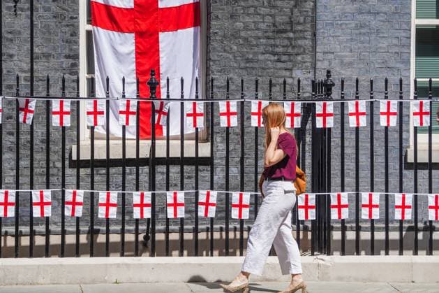 10 Downing Street Decorated With England Flags to celebrate Lionesses Euro 2025 Victory, London, 28 July 2025 London 28 July 2025. The facade of 10 Downing Street is decorated With England flags and bunting after the England women football team, the Lionesses victory against Spain at the Euro 2025 championships in Basel Switzerland on Sunday 27 July, Credit:Amer Ghazzal Avalon  Copyright: xAmerxGhazzalx xAvalonx 1026273580