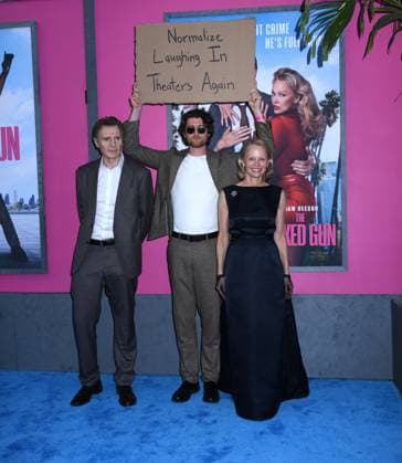 July 28, 2025, New York, Ny, United States: Liam Neeson and Pamela Anderson attend the US Premiere of The Naked Gun at SVA Theater in New York. July 28, 2025. New York United States - ZUMAp281 20250728_zea_p281_039 Copyright: xPhotoxImagexPressx