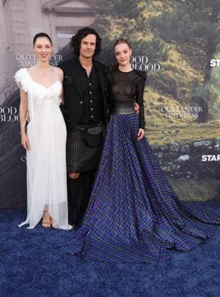 28 July 2025 . Los Angeles, California - Hermione Corfield, Jamie Roy, Harriet Slater At Outlander: Blood of my Blood Premiere Event held at DGA Theater Complex in Los Angeles. Los Angeles USA - ZUMAa123 20250728_zaa_a123_093 Copyright: xFSx