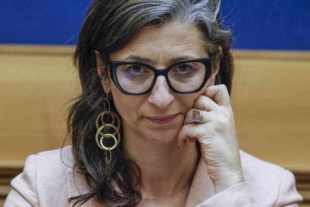 Bilder des Jahres 2025, News 07 Juli News Bilder des Tages Francesca Albanese meets the press in Rome ROME, ITALY, JULY 29: UN Special Rapporteur Francesca Albanese attends a press conference at the Italian Chamber of Deputies in Rome, Italy, on July 29, 2025. The event follows recent U.S. sanctions against Albanese in response to her report investigating human rights violations in Gaza. Riccardo De Luca Anadolu Rome Italy. Editorial use only. Please get in touch for any other usage.  Copyright: x2025xAnadoluxRiccardoxDexLucax