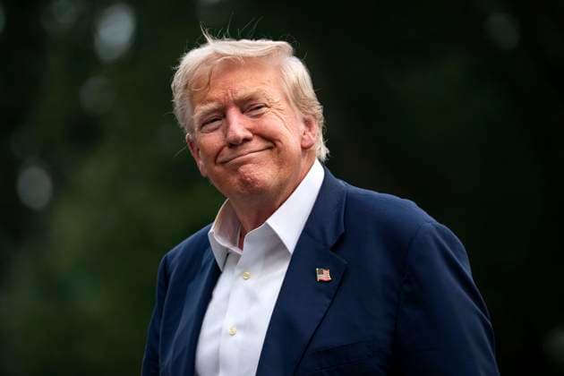 July 29, 2025, Washington, District Of Columbia, USA: United States President Donald J Trump smiles after exiting Marine One on the South Lawn of the White House in Washington, DC on Tuesday, July 29, 2025. The President is returning from a trip to United Kingdom where he met with Prime Minister Keir Starmer Washington USA - ZUMAs152 20250729_faa_s152_003 Copyright: xBonniexCashx-xPoolxviaxCNPx
