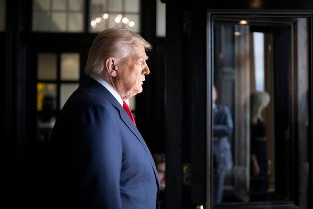 President Donald Trump greets U.K. Prime Minister Keir Starmer, Monday, July 28, 2025, at the Trump Turnberry golf course in Turnberry, Scotland. Turnberry UK - ZUMAz03_ 20250728_shc_z03_060 Copyright: xWhitexHousex