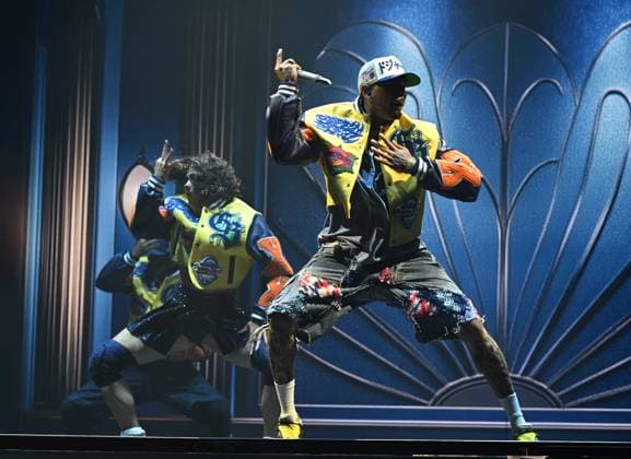 MIAMI, FL - JULY 30: Chris Brown performs during opening night of the Breezy Bowl XX Tour at LoanDepot Park on July 30, 2025 in Miami Florida. Copyright: xmpi04x