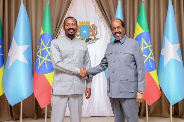 Ethiopian Prime Minister Abiy Ahmed in Somalia MOGADISHU, SOMALIA - FEBRUARY 27: (----EDITORIAL USE ONLY - MANDATORY CREDIT - PRESIDENCY OF SOMALIA HANDOUT - NO MARKETING NO ADVERTISING CAMPAIGNS - DISTRIBUTED AS A SERVICE TO CLIENTS----) Ethiopian Prime Minister Abiy Ahmed (L) meets with the Somalian President Hassan Sheikh Mohamud (R) during his official visit in Mogadishu, Somalia on February 27, 2025. Mogadisu Somalia. Editorial use only. Please get in touch for any other usage.  Copyright: x2025xAnadoluxPresidencyxofxSomaliax