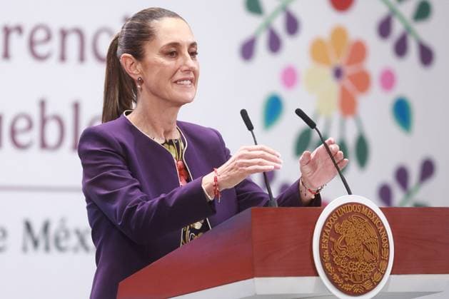 Mexican President Claudia Sheinbaum holds a press conference following a phone call with US President Donald Trump MEXICO CITY, MEXICO - JULY 31: Mexican President Claudia Sheinbaum speaks during a press conference, at the National Palace, in Mexico City, Mexico on July 31, 2025. The press conference was held following a phone call between Claudia Sheinbaum and US President Donald Trump, in which a 90-day pause on new tariffs was agreed. Daniel Cardenas Anadolu Mexico City Mexico. Editorial use only. Please get in touch for any other usage.  Copyright: x2025xAnadoluxDanielxCardenasx