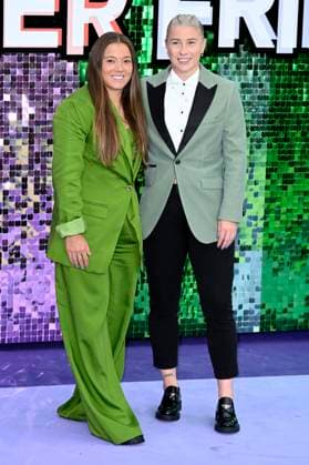 Erin Cuthbert and Bethany England arriving for the Freakier Friday premiere, Odeon Luxe Leicester Square, London Foto:xS.xVasx xFuturexImagex friday_5154