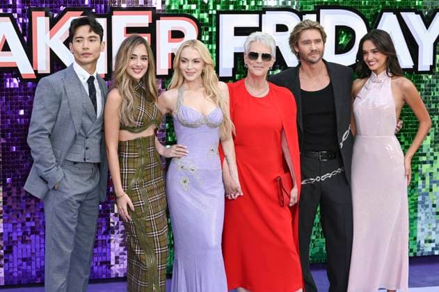 Manny Jacinto, Julia Butters, Lindsay Lohan, Jamie Lee Curtis, Chad Michael Murray and Sophia Hammons at the premiere of the movie Freakier Friday at Odeon Luxe Leicester Square London, 31 07 2025 Foto:xS.xVasx xFuturexImagex friday_5288