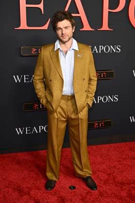 Alden Ehrenreich at the world premiere of the movie Weapons at the United Theatre on Broadway Los Angeles, 31 07 2025 Foto:xD.xStarbuckx xFuturexImagex weapons_5754