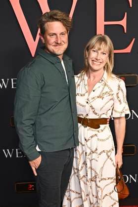 Larkin Seiple with companion at the world premiere of the movie Weapons at the United Theatre on Broadway Los Angeles, 31 07 2025 Foto:xD.xStarbuckx xFuturexImagex weapons_5760