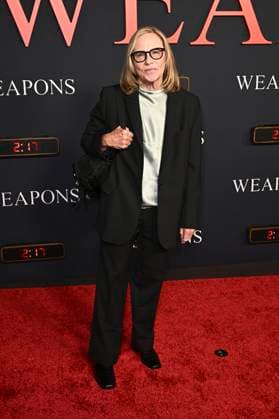 Amy Madigan at the world premiere of the movie Weapons at the United Theatre on Broadway Los Angeles, 31 07 2025 Foto:xD.xStarbuckx xFuturexImagex weapons_5761