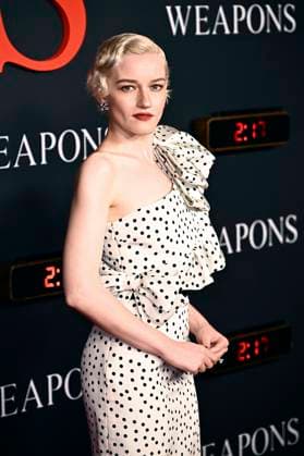 Julia Garner at the world premiere of the movie Weapons at the United Theatre on Broadway Los Angeles, 31 07 2025 Foto:xD.xStarbuckx xFuturexImagex weapons_5798