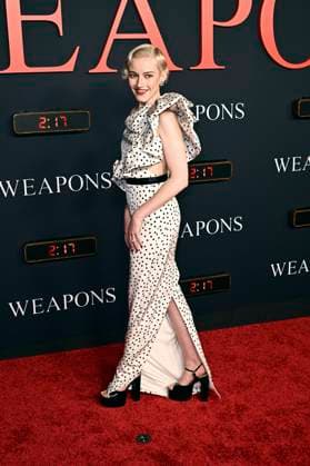 Julia Garner at the world premiere of the movie Weapons at the United Theatre on Broadway Los Angeles, 31 07 2025 Foto:xD.xStarbuckx xFuturexImagex weapons_5791