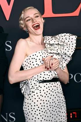 Julia Garner at the world premiere of the movie Weapons at the United Theatre on Broadway Los Angeles, 31 07 2025 Foto:xD.xStarbuckx xFuturexImagex weapons_5799
