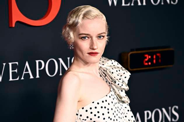 Julia Garner at the world premiere of the movie Weapons at the United Theatre on Broadway Los Angeles, 31 07 2025 Foto:xD.xStarbuckx xFuturexImagex weapons_5802