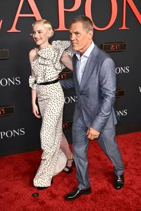 Julia Garner and Josh Brolin at the world premiere of the movie Weapons at the United Theatre on Broadway Los Angeles, 31 07 2025 Foto:xD.xStarbuckx xFuturexImagex weapons_5807