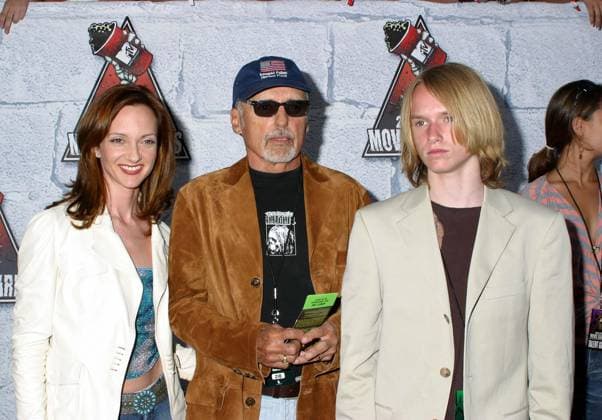 MTV MOVIE ARVLS KJ June 5, 2004 - Culver City, CALIFORNIA, USA - K37603KJ.2004 MTV MOVIE AWARDS ARRIVALS AT SONY STUDIOS IN CULVER Culver City, CALIFORNIA.06 5 04. KELLY JORDAN 2004.DENNIS HOPPER Copyright: xKellyxJordanx