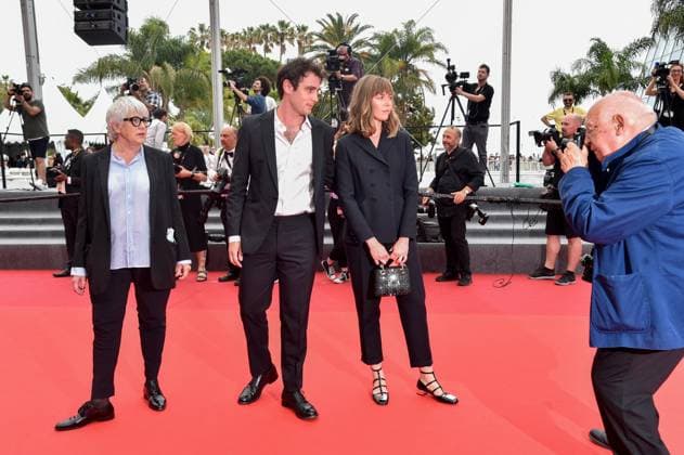 Claudine Nougaret, Simon Depardon, Marie Pérennès, Raymond Depardon - Montée des marches du film Holy Spider (Les nuits de Mashhad) lors du 75ème Festival International du Film de Cannes. Le 22 mai 2022 Giancarlo Gorassini Bestimage Red carpet of the movie Holy Spider (Les nuits de Mashhad) during the 75th Cannes International Film Festival. On may 22nd 2022 Cannes France *** Claudine Nougaret, Simon Depardon, Marie Pérennès, Raymond Depardon Montée des marches du film Holy Spider Les nuits de Mashhad lors du 75ème Festival International du Film de Cannes Le 22 mai 2022 Giancarlo Gorassini Bestimage Red carpet of the movie Holy Spider Les nuits de Mashhad during the 75th Cannes International Film Festival On may 22nd 2022 Cannes Fra  Copyright: xGiancarloxGorassini BestimagexGiancarloxGorassini Bestimagex