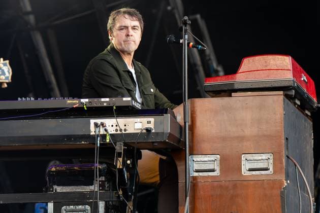 Heritage Live music festival in Essex, UK - 02 Aug 2025 Tony Rogers of The Charlatans seen performing live on stage during the Heritage Live music festival. Heritage Live music festival was held at The Audley End Estate in Essex. Bands playing were Ash, The Charlatans and The Manic Street Preachers, Opening and the day was a DJ set from Chris Moyles who then hosted the days event by introducing the bands to the stage. Essex United Kingdom Copyright: xBonniexBritainx xSOPAxImagesx ACB06833