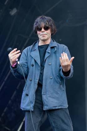 Heritage Live music festival in Essex, UK - 02 Aug 2025 Tim Burgess of The Charlatans seen performing live on stage during the Heritage Live music festival. Heritage Live music festival was held at The Audley End Estate in Essex. Bands playing were Ash, The Charlatans and The Manic Street Preachers, Opening and the day was a DJ set from Chris Moyles who then hosted the days event by introducing the bands to the stage. Essex United Kingdom Copyright: xBonniexBritainx xSOPAxImagesx ACB06925