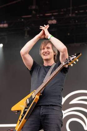 August 2, 2025, Essex, United Kingdom: Tim Wheeler of the band Ash seen performing live on stage during the Heritage Live music festival. Heritage Live music festival was held at The Audley End Estate in Essex. Bands playing were Ash, The Charlatans and The Manic Street Preachers, Opening and the day was a DJ set from Chris Moyles who then hosted the days event by introducing the bands to the stage. Essex United Kingdom - ZUMAs197 20250802_aaa_s197_502 Copyright: xBonniexBritainx