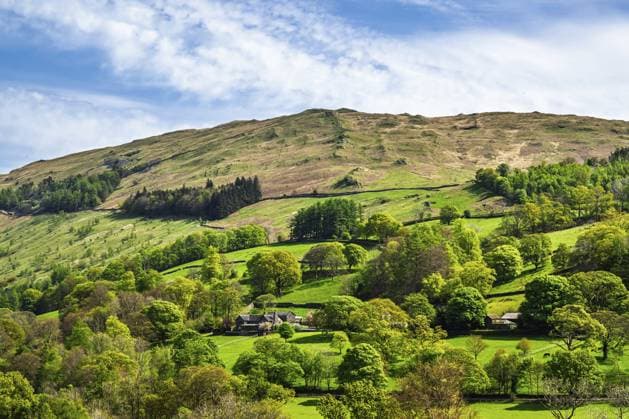 Bauernhöfe in Lake District National Park, Cumbria, England, Großbritannien Farms in Lake District National Park, Cumbria, England, United Kingdom Copyright: imageBROKER MaciejxOlszewski ibxmao14413767.jpg