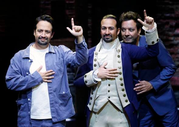 Entertainment Themen der Woche KW32 Lin-Manuel Miranda and Jimmy Fallon pose after the Lin-Manuel Miranda s New Wax Figure for Madame Tussauds to celebrate Hamilton s 10th Anniversary is unveiled at the Richard Rodgers Theater on Tuesday, August, 5, 2025 in New York City.  NYP20250805117 JOHNxANGELILLO