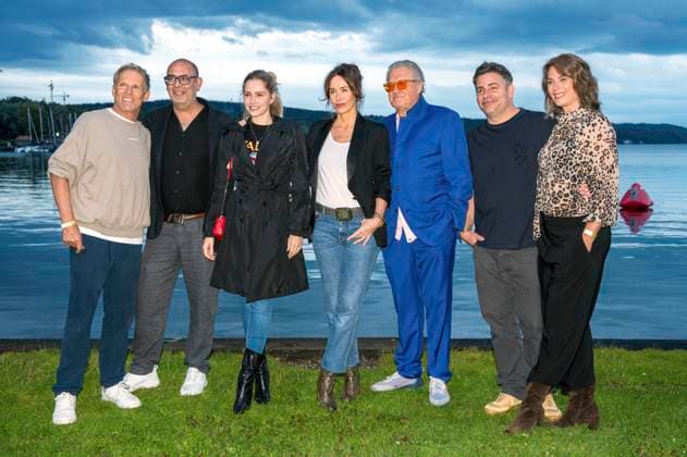 Christian Tramitz, Hannes Ringelstetter, Mitsou Jung, Katharina Müller Elmau, Michael Brandner, Paul Sedlmeir and Susu Padotzke at the premiere of two new episodes of the ARD early evening series Hubert ohne Staller at the Open Air Starnberg 2025 in the open-air cinema at Seebad Starnberg, 05 08 2025 Foto:xN.xKolinzx xFuturexImagex hubert_5851