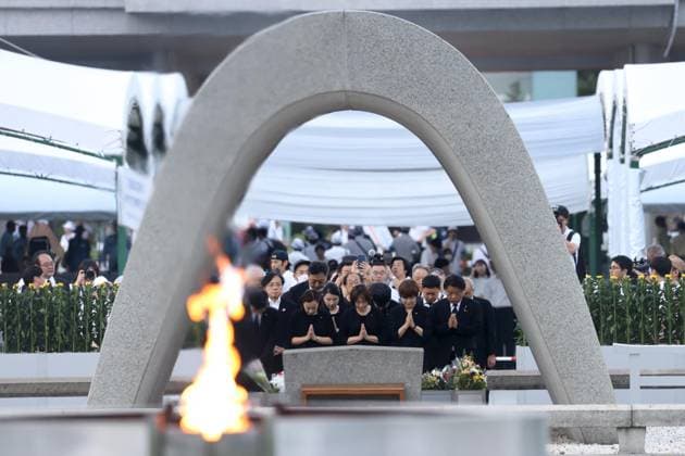 News Themen der Woche KW32 80th anniversary of U.S. atomic bomb attack on Hiroshima People pray at the cenotaph in the Peace Memorial Park in Hiroshima on Aug. 6, 2025, the 80th anniversary of the U.S. atomic bomb attack on the western Japan city.  1064826357st