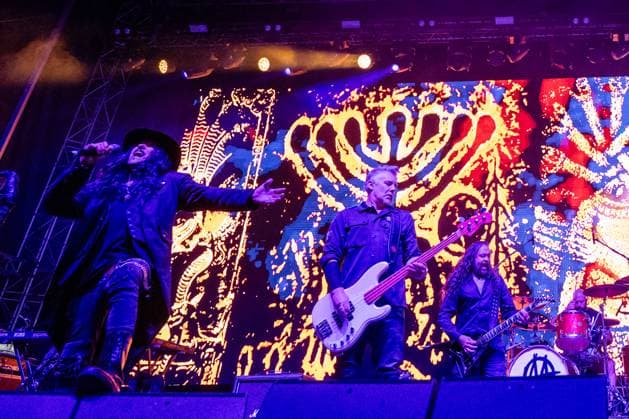 Singer Al Jourgensen (left) of American music band Ministry performs during the Brutal Assault music festival at the Josefov Fortress in Jaromer, Czech Republic, on August 6, 2025. (CTKxPhoto DavidxTanecek) CTKPhotoP2025080607733  CTKPhotoP2025080607733