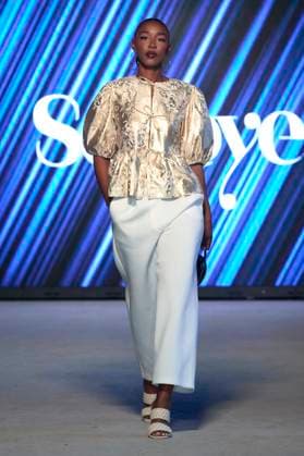 Africa Fashion Week London 2025 A model walks the catwalk in the Soboye show during Africa Fashion Week, London, UK, 09 August 2025. Africa Fashion Week London is celebrating its 15th anniversary as the world™s largest and longest-running showcase of African and African-inspired fashion. AFWL 2025 emphasizes ˜Heritage in Motion™ melding tradition with innovation., Credit:Olu Ogunshakin Avalon United Kingdom, London, London, 1 Kemble Street, WC2B 4AN  Copyright: xOluxOgunshakinx xAvalonx 1028619749