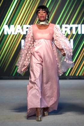 Africa Fashion Week London 2025 A model walks the catwalk in the Mary Martin London show during Africa Fashion Week, London, UK, 09 August 2025. Africa Fashion Week London is celebrating its 15th anniversary as the world™s largest and longest-running showcase of African and African-inspired fashion. AFWL 2025 emphasizes ˜Heritage in Motion™ melding tradition with innovation., Credit:Olu Ogunshakin Avalon United Kingdom, London, London, 1 Kemble Street, WC2B 4AN  Copyright: xOluxOgunshakinx xAvalonx 1028645118