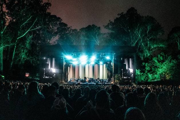 Outside Lands Music Festival 2025 - Day 1 Beck performs on the Sutro stage backed by the Berkeley Symphony at Outside Lands at Outside Lands at Golden Gate Park on August 08, 2025 in San Francisco, California. San Francisco Golden Gate Park California USA Copyright: xAnniexLesser imageSPACEx