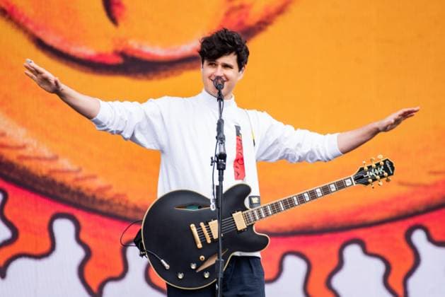 Outside Lands Music Festival 2025 - Day 2 Erza Koenig of Vampire Weekend performs at Outside Lands at Golden Gate Park on August 09, 2025 in San Francisco, California. San Francisco Golden Gate Park California USA Copyright: xAnniexLesser imageSPACEx