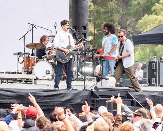 Outside Lands Music Festival 2025 - Day 2 Vampire Weekend performs at Outside Lands at Golden Gate Park on August 09, 2025 in San Francisco, California. San Francisco Golden Gate Park California USA Copyright: xAnniexLesser imageSPACEx