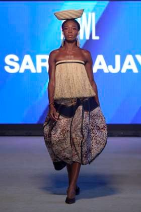 Africa Fashion Week London 2025 A model walks the catwalk in the Sarah Ajayi show during Africa Fashion Week, London, UK, 09 August 2025. Africa Fashion Week London is celebrating its 15th anniversary as the world™s largest and longest-running showcase of African and African-inspired fashion. AFWL 2025 emphasizes ˜Heritage in Motion™ melding tradition with innovation., Credit:Olu Ogunshakin Avalon United Kingdom, London, London, 1 Kemble Street, WC2B 4AN  Copyright: xOluxOgunshakinx xAvalonx 1028717303