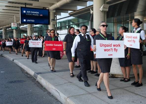 August 11, 2025, Toronto, On, CANADA: Air Canada flight attendants gather for a demonstration in preparation for a possible strike at Pearson International Airport in Toronto, on Monday, Aug. 11, 2025. Toronto CANADA  - ZUMAc35_ 20250811_zaf_c35_015 Copyright: xNathanxDenettex