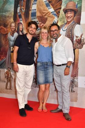 Acun Maral, Franziska Maral and Adnan Maral at the öThe Canoe of Manitou movie premiere on 12 08 2025 in Munich öThe Canoe of Manitou movie premiere in Munich