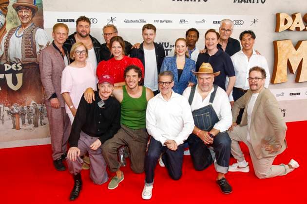 World premiere of Das Kanu des Manitu in Munich Munich, 12 8 2025 Jasmin Schwiers, Michael Herbig, Daniel Zillmann, Waldemar Kobus, Pit Bukowski, Rick Kavanian, Merlin Sandmeyer, Jan van Weyde, Sky du Mont, Christian Tramitz, Tutty Tran, Friedrich Mücke, Dorothee Erpenstein, Akeem van Flodrop, Jessica Schwarz and T Copyright: xMatthiasxGränzdörferx