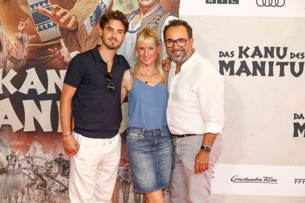 World premiere of Das Kanu des Manitu in Munich Munich, 12 8 2025 Acun Maral, Franziska Maral and Adnan Mara at the world premiere of Das Kanu des Manitu at the Mathäser Filmpalast in Munich Bavaria Copyright: xMatthiasxGränzdörferx